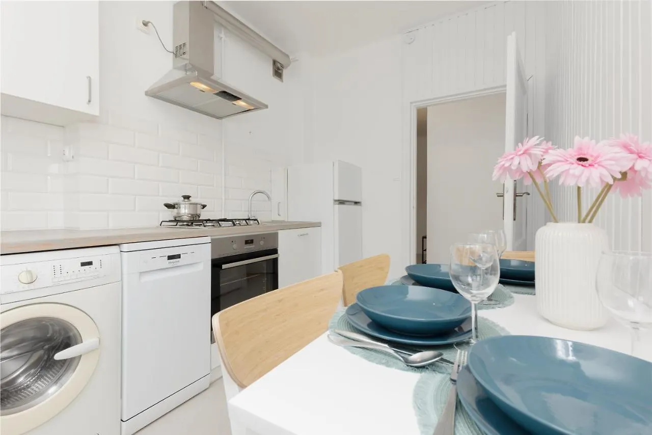 Baluckiego Apartment Stary Mokotow Warsaw By Noclegi Renters